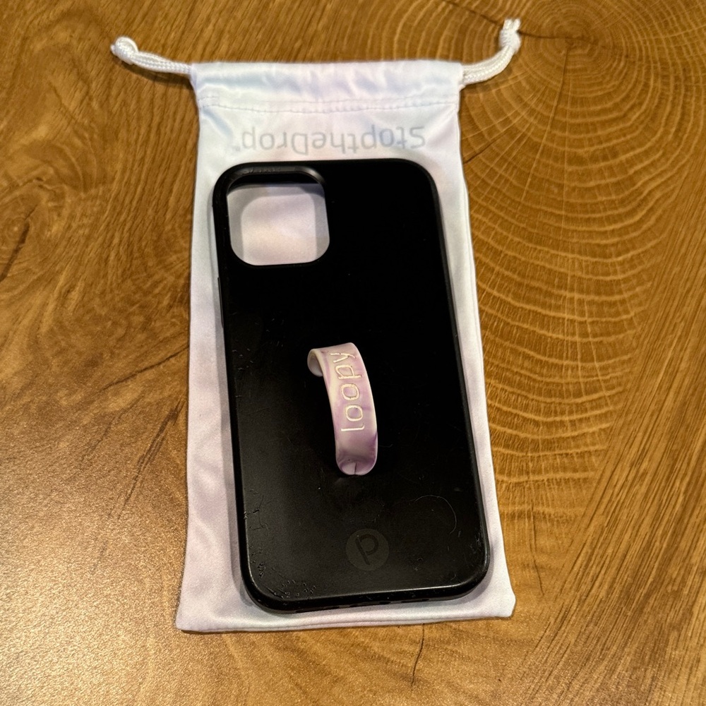 iPhone 12/12 Pro Black Phone Case